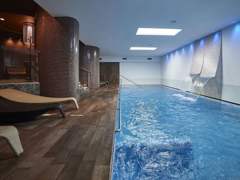 Pool in unserem DAY – Spa im Villa Luisa Resort